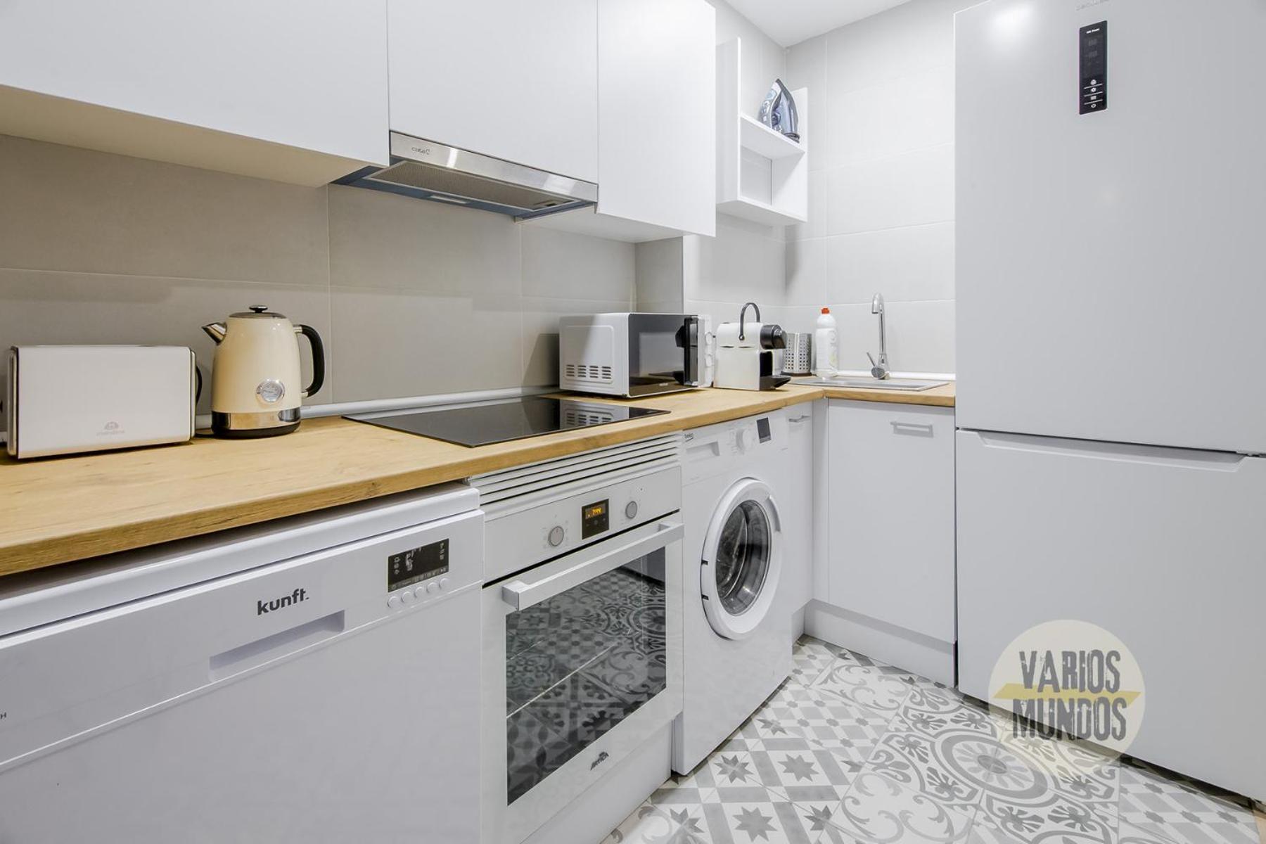 Cool Apt Para 9Pax En Plena Plaza De Chueca Madrid Buitenkant foto